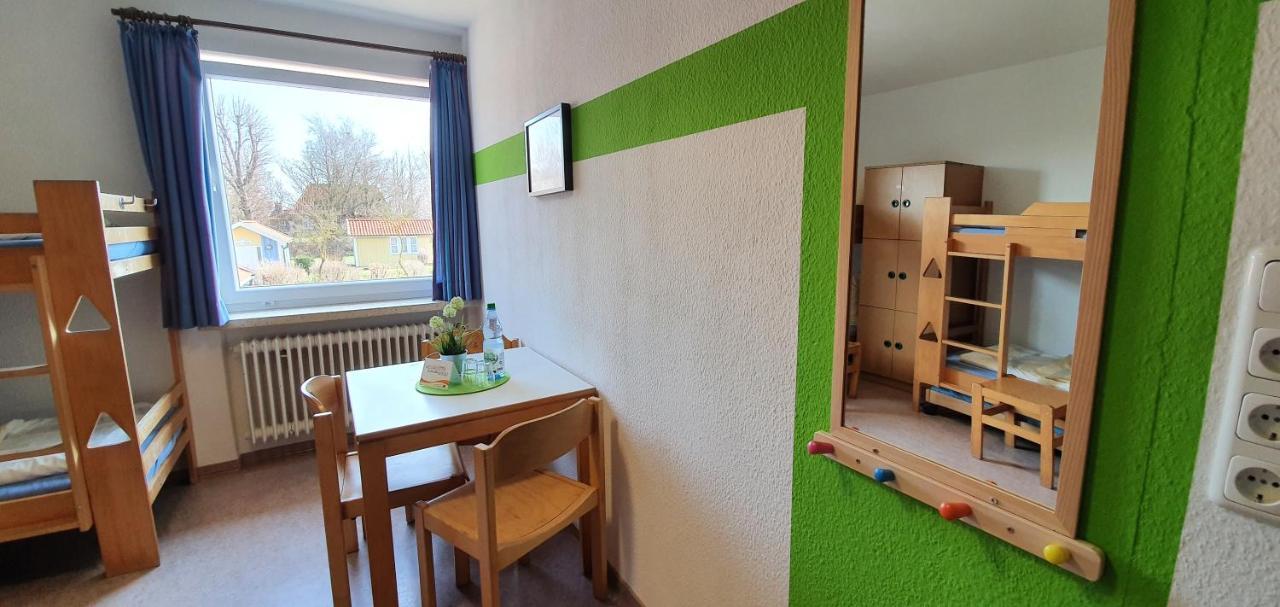 Jugendherberge Fehmarn Exteriör bild
